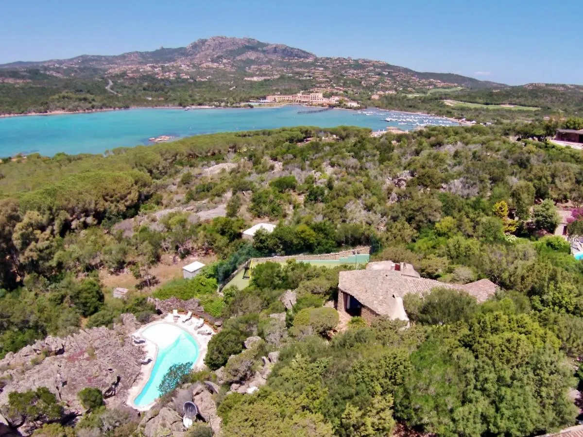 Holiday Home Roccia Di Volpe By Interhome 切尔沃港
