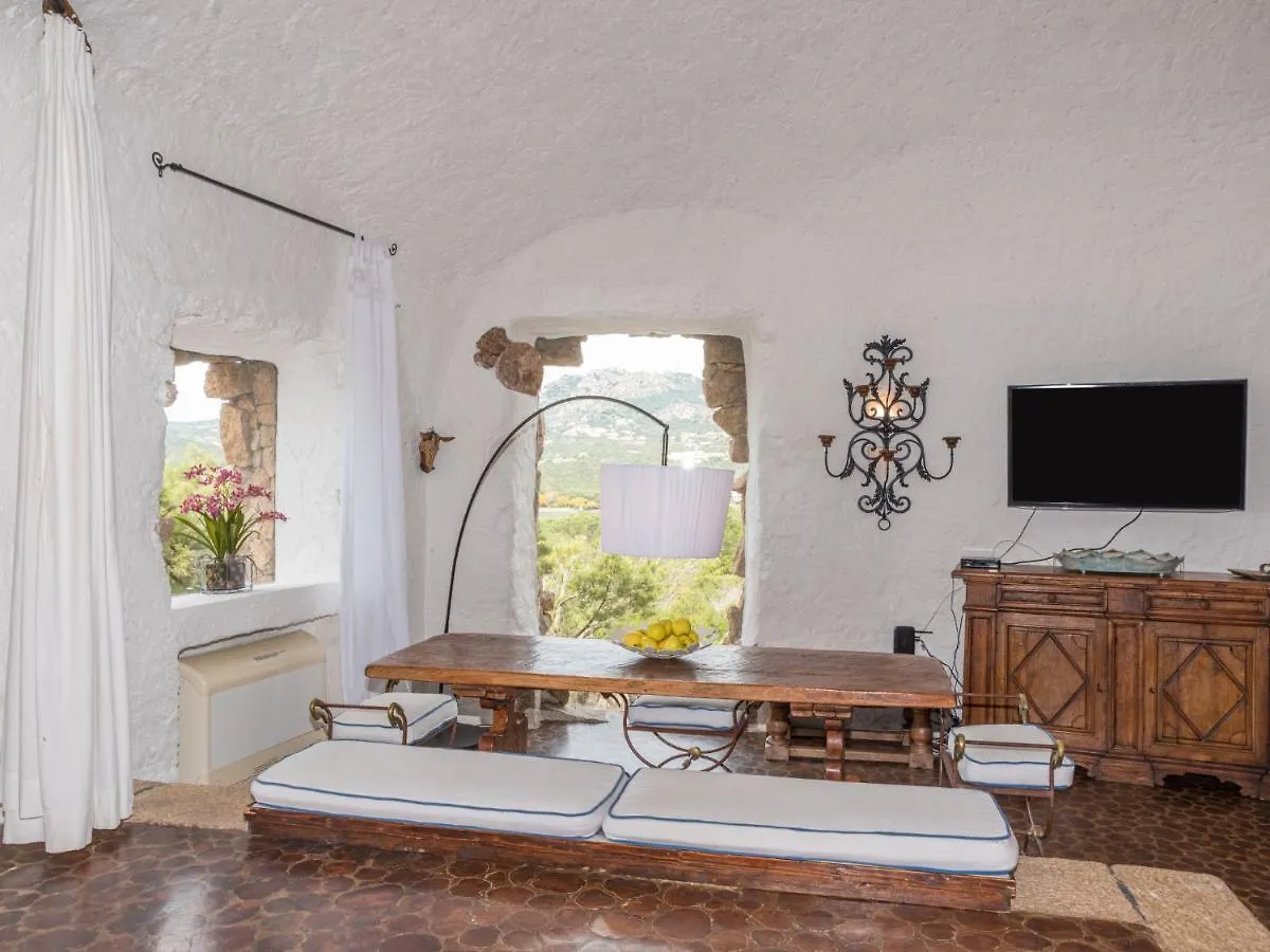 Holiday Home Roccia Di Volpe By Interhome 切尔沃港