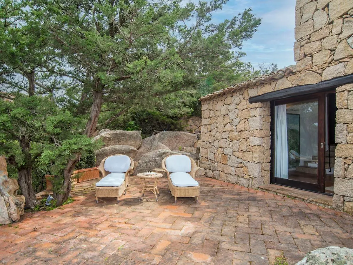 Holiday Home Roccia Di Volpe By Interhome 切尔沃港
